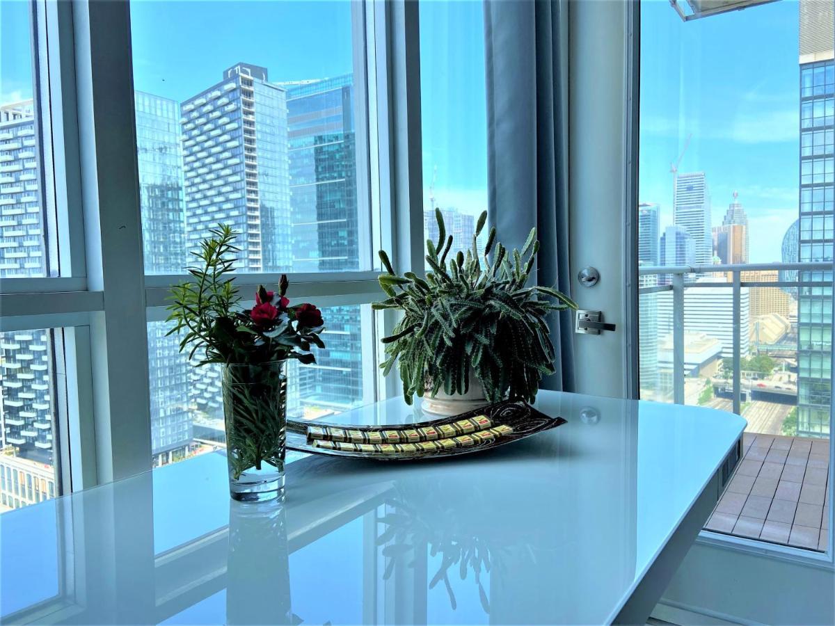 Tvhr - Luxury Condos In Heart Of Downtown Toronto Ngoại thất bức ảnh