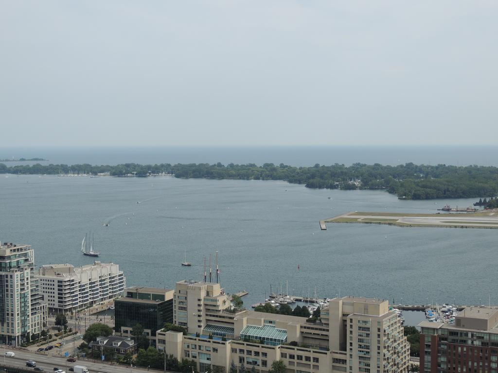 Tvhr - Luxury Condos In Heart Of Downtown Toronto Ngoại thất bức ảnh