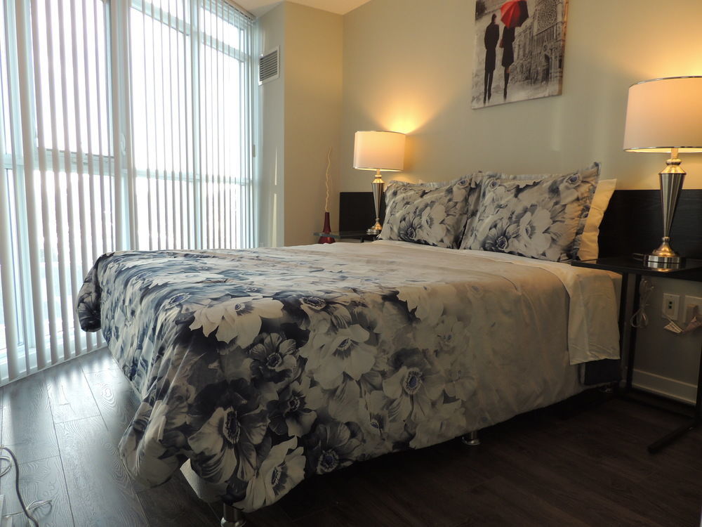 Tvhr - Luxury Condos In Heart Of Downtown Toronto Ngoại thất bức ảnh