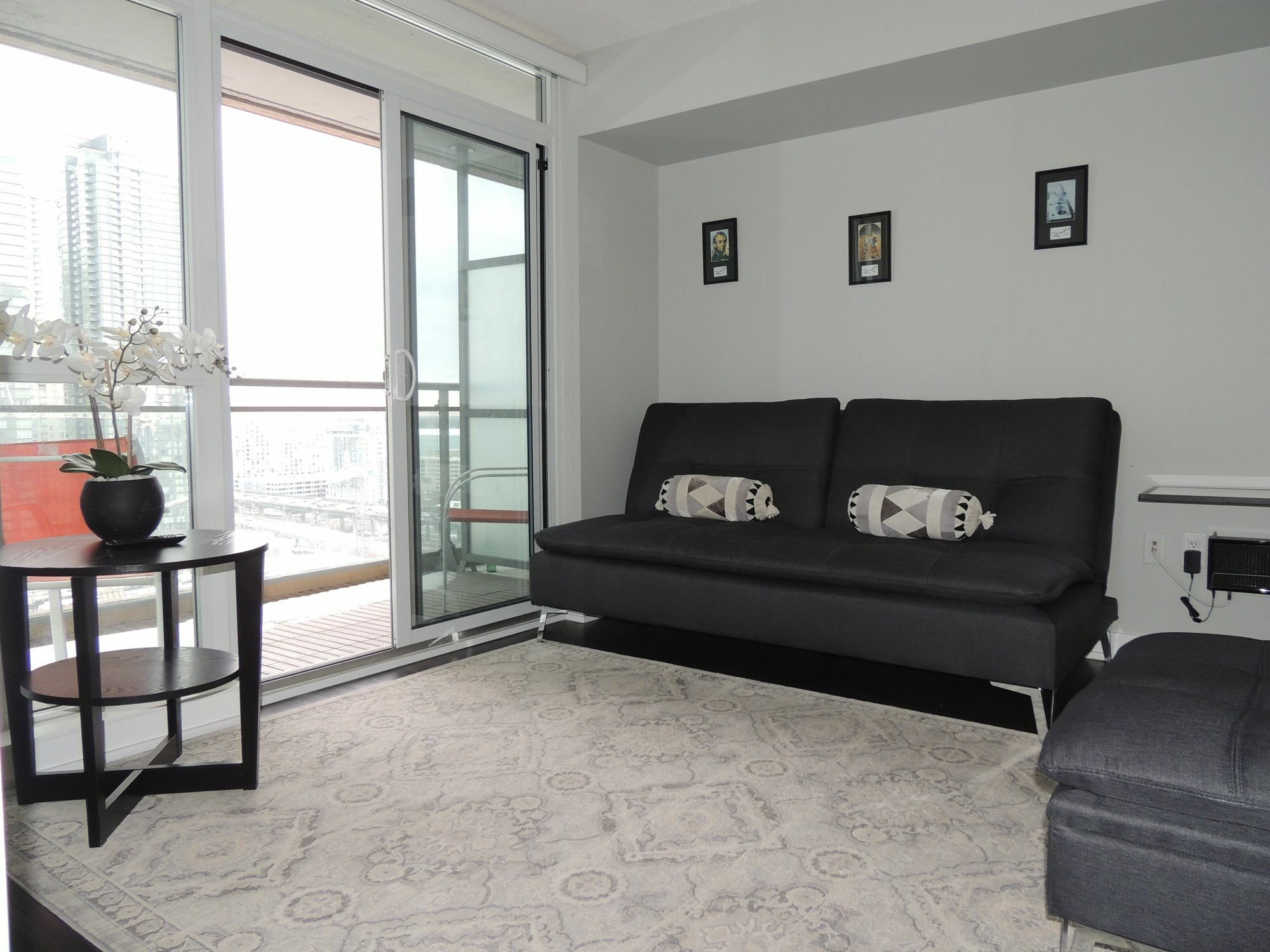 Tvhr - Luxury Condos In Heart Of Downtown Toronto Ngoại thất bức ảnh