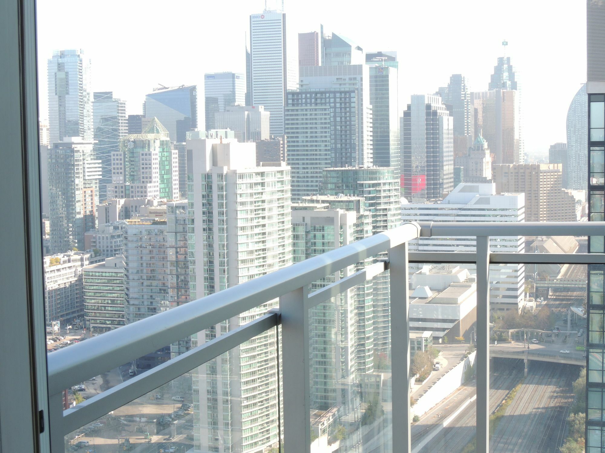 Tvhr - Luxury Condos In Heart Of Downtown Toronto Ngoại thất bức ảnh