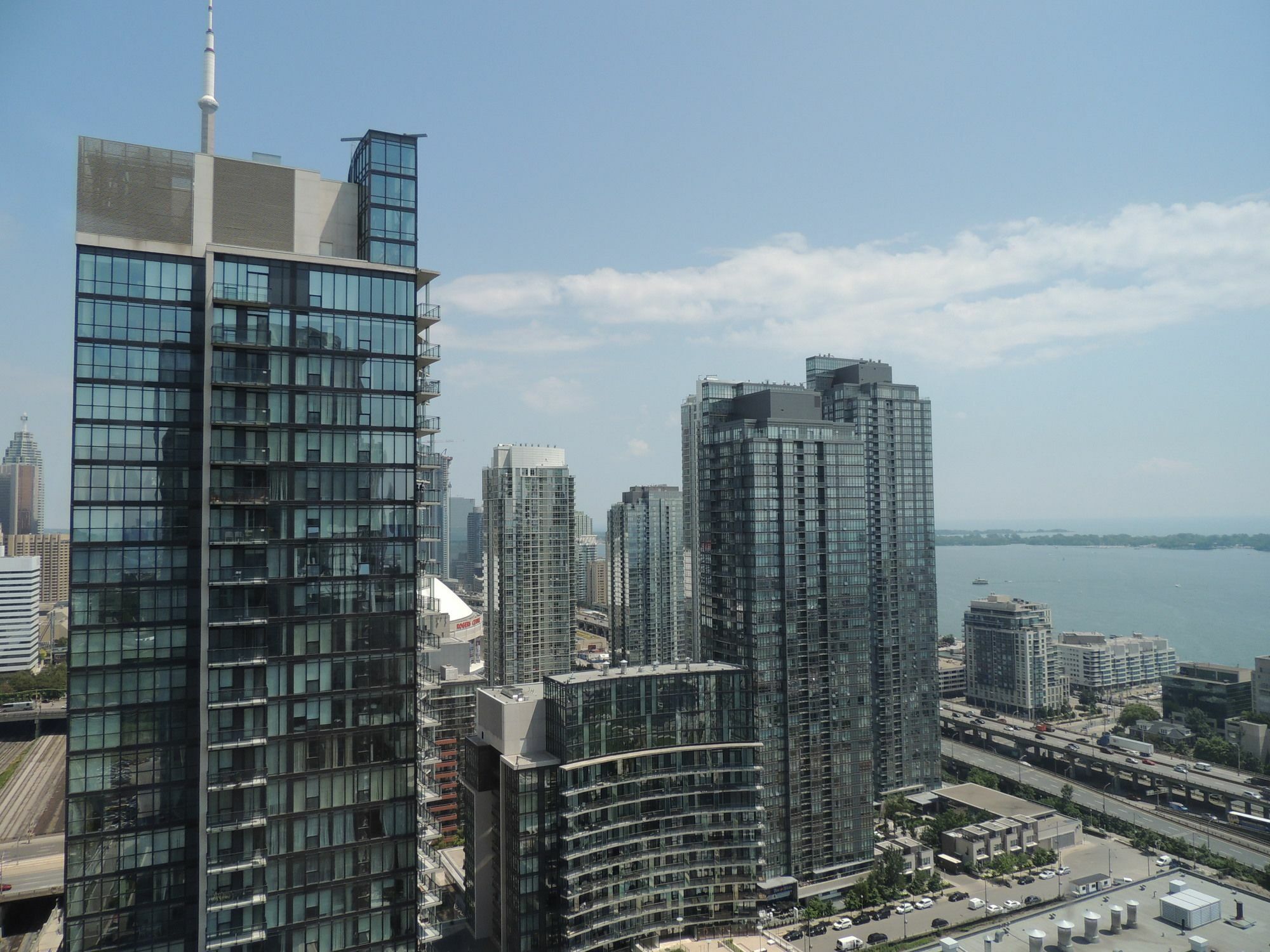 Tvhr - Luxury Condos In Heart Of Downtown Toronto Ngoại thất bức ảnh